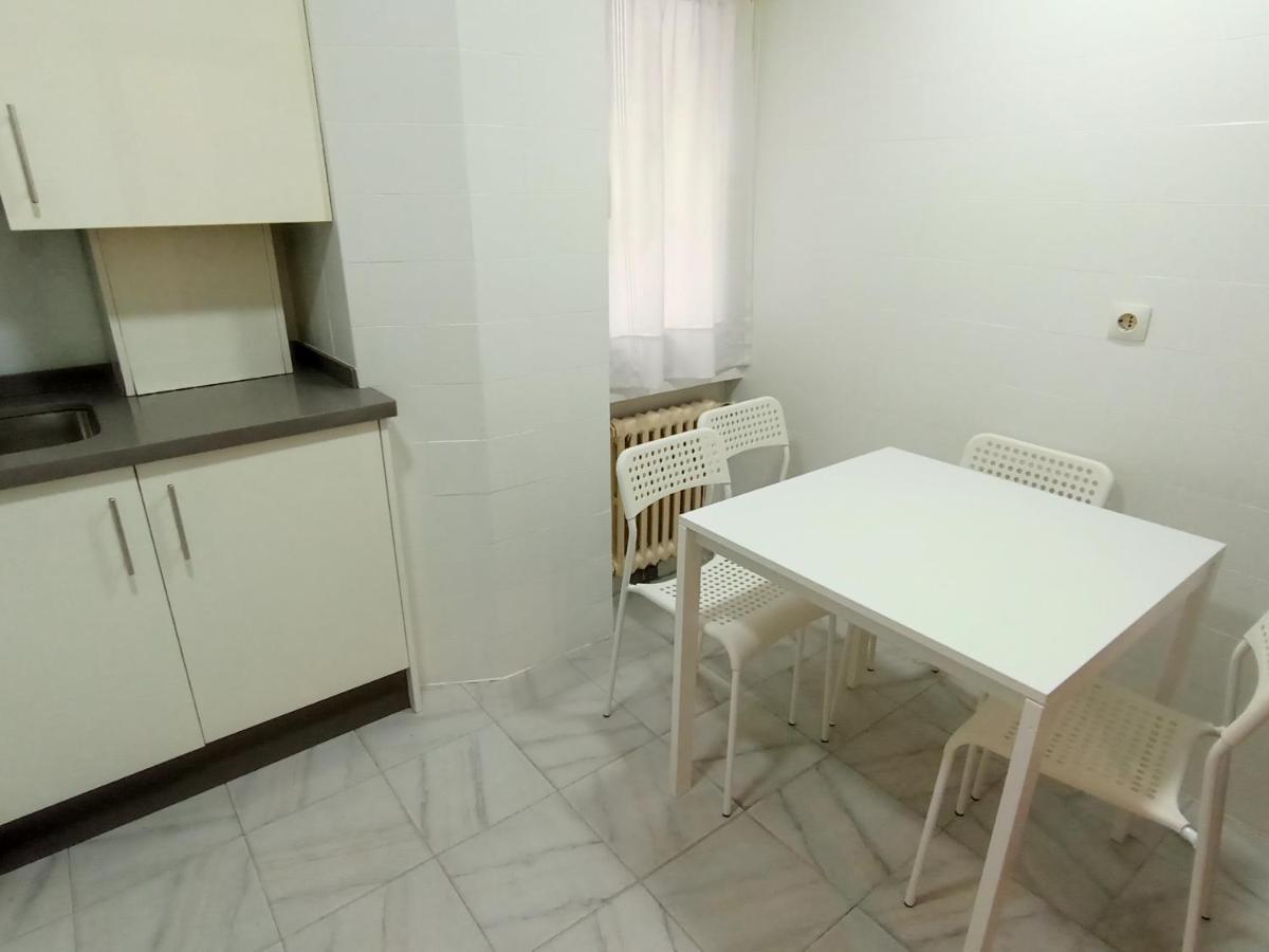 Apartamento Tito Oviedo 621A Luaran gambar