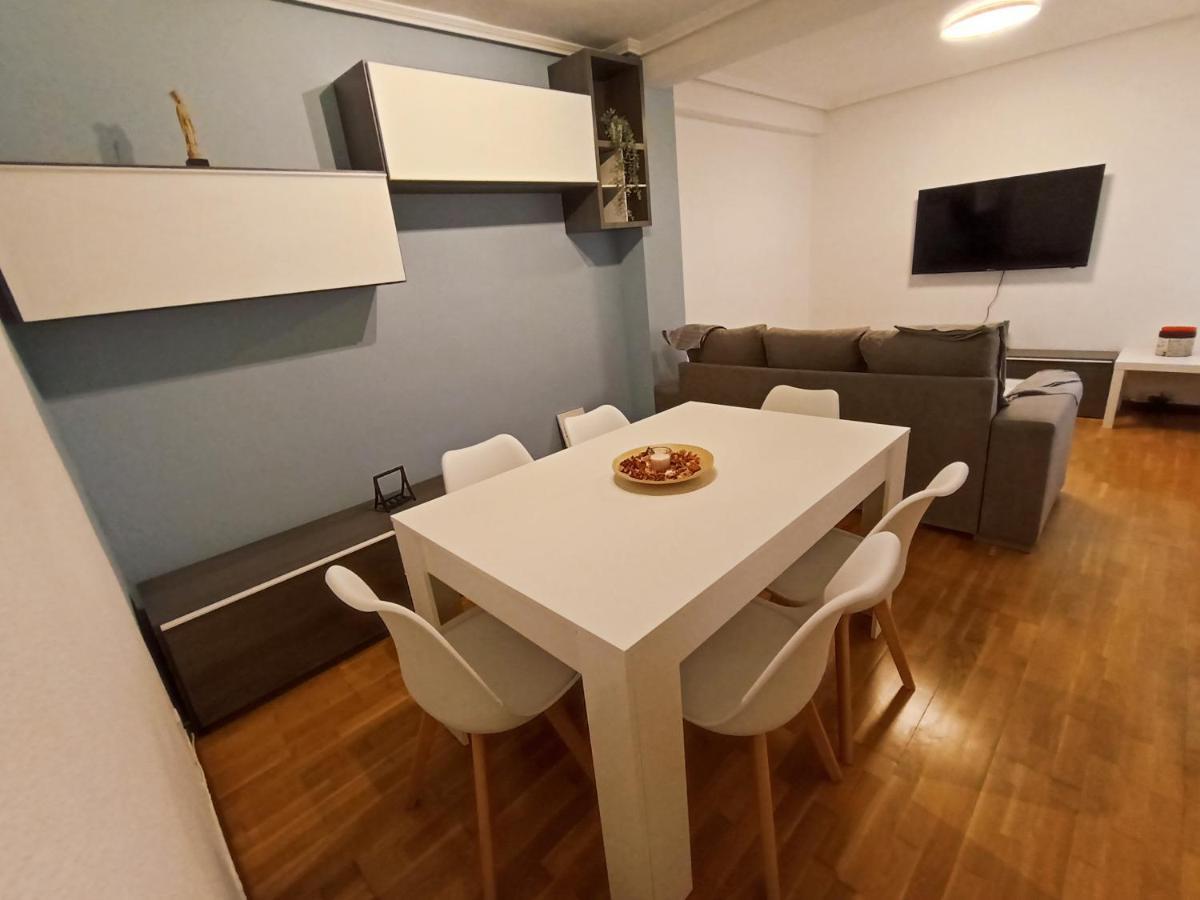 Apartamento Tito Oviedo 621A Luaran gambar