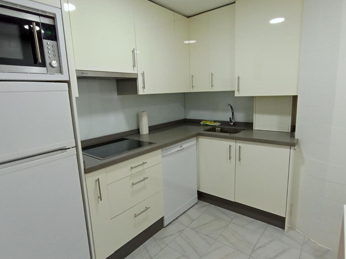 Apartamento Tito Oviedo 621A Luaran gambar