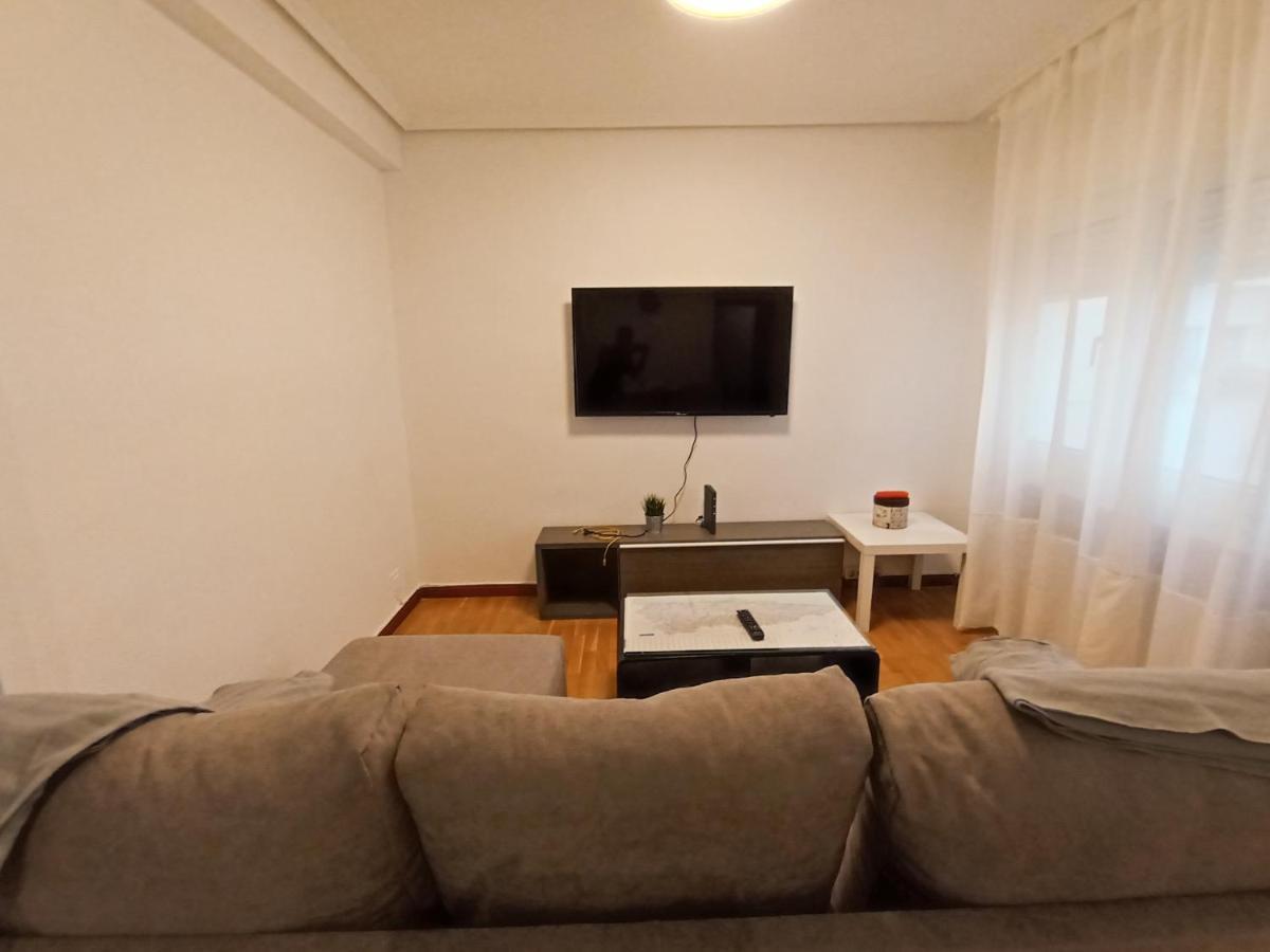 Apartamento Tito Oviedo 621A Luaran gambar